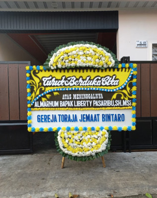 Papan Bunga Duka di Cigoong